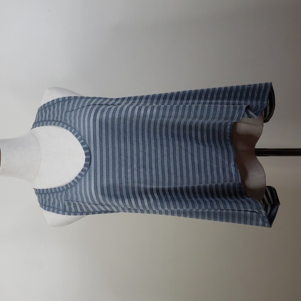 Zyia Active Gray Nimbus Spilt Back Tank